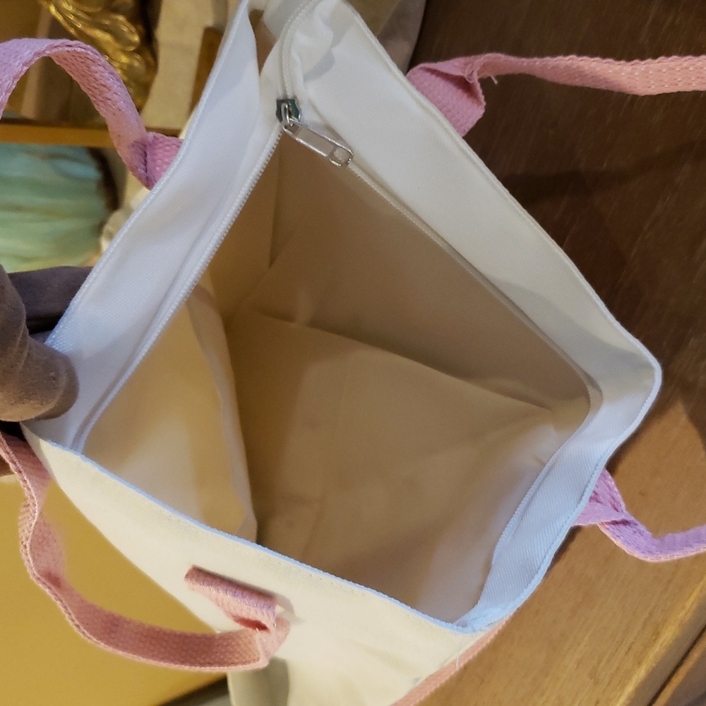 NWT! Hello Kitty  'Hi I'm Hello Kitty' Zip Closure Tote Bag (Cream & Pink) - Picture 5 of 7